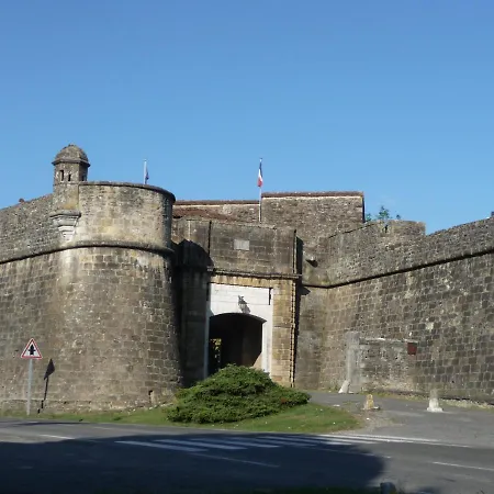 Cote Cour